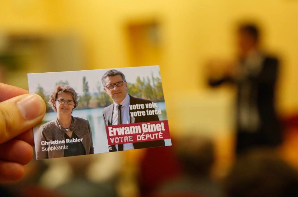 Des réunions publiques dans toute la circonscription;